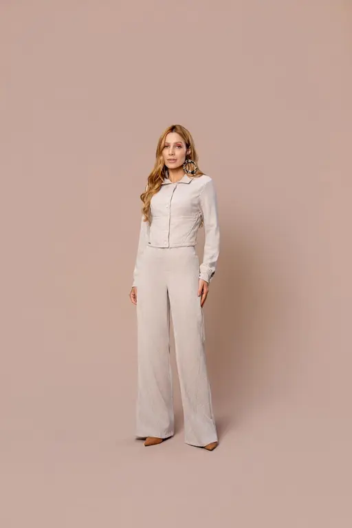 Jaqueta Cropped Cotele Com Recortes