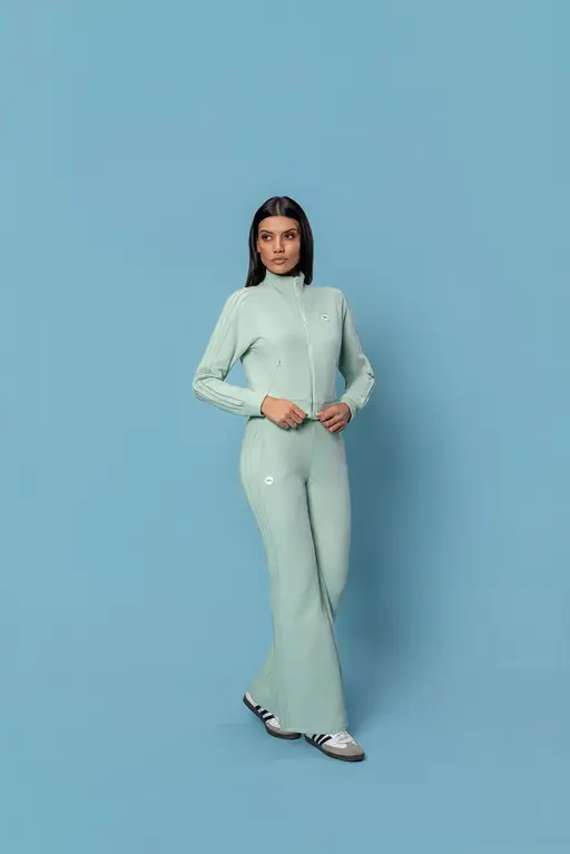 Calca Wide Leg Com Detalhes Laterais