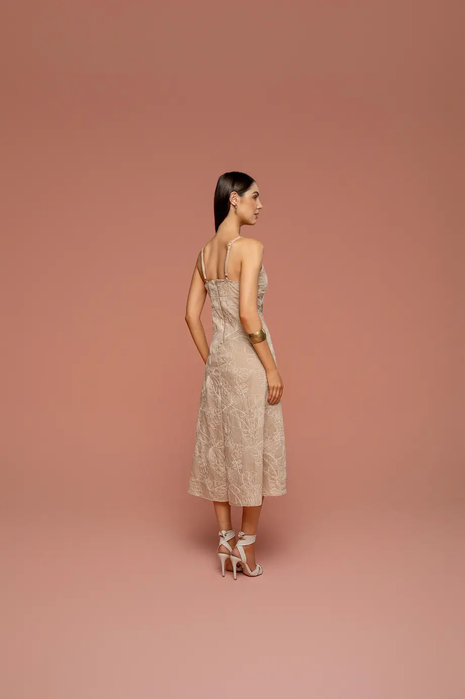 Vestido Bordado
