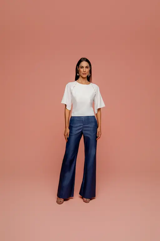 Blusa Supreme Flow Com Botoes Frontais