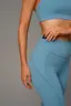 Legging Com Recorte E Bolso