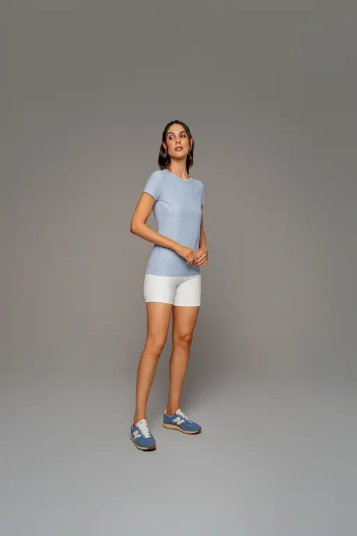 Blusa Quadry Fit Com Detalhe Em Tule